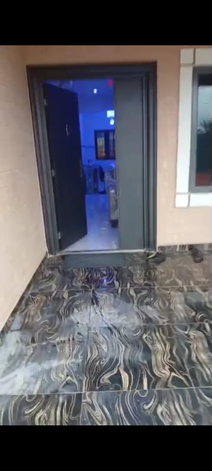 2 Bedroom Flat for Rent in Rumukwurushi New Layout, Rivers cover picture