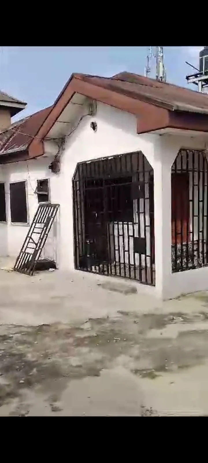 2 Bedroom Flat for Sale in Obi Wali Road, Rumuigbo, Rivers cover picture
