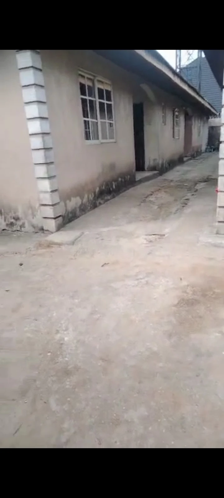 1 Bedroom Flat for Sale in Igwuruta, Rivers cover picture