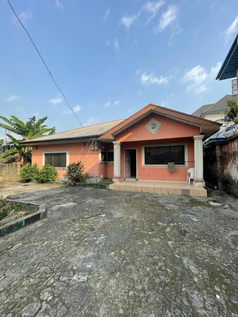 Bungalow for Sale in Off East West Road, Rumuodara, Rivers cover picture