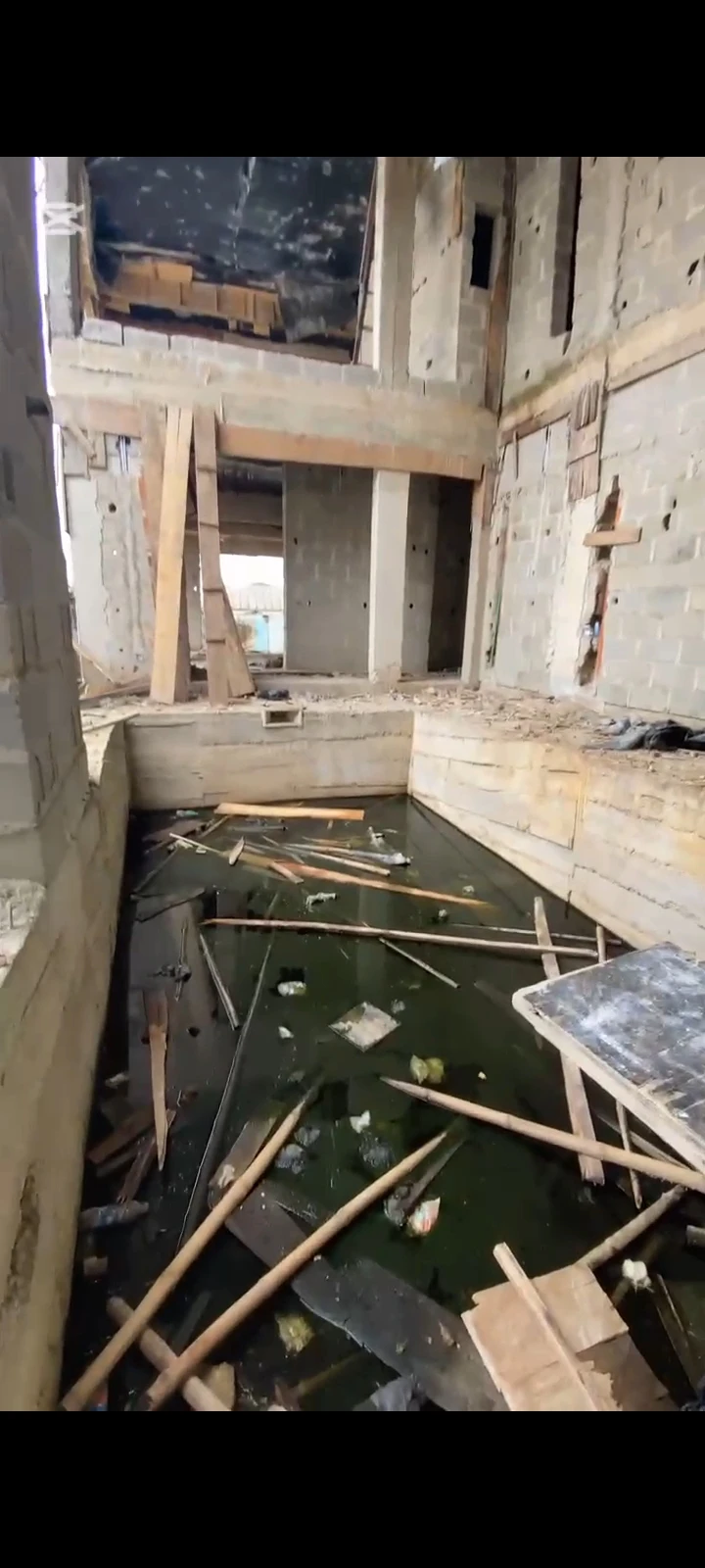 Hotel for Sale in Off Eliozu by Eligbolo, Rivers cover picture