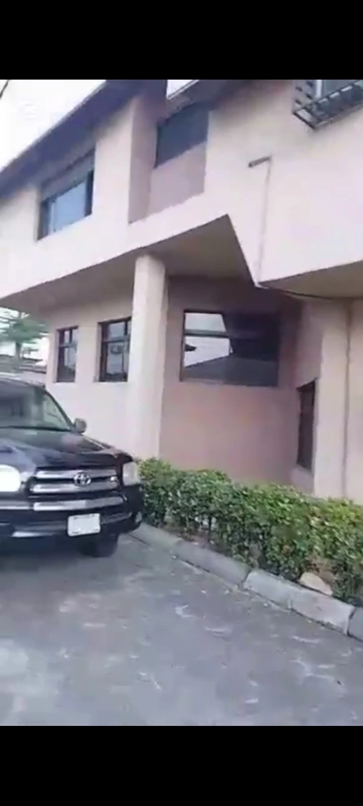 4 Bedroom Flat for Sale in Cocaine or hill view estate, Rivers cover picture