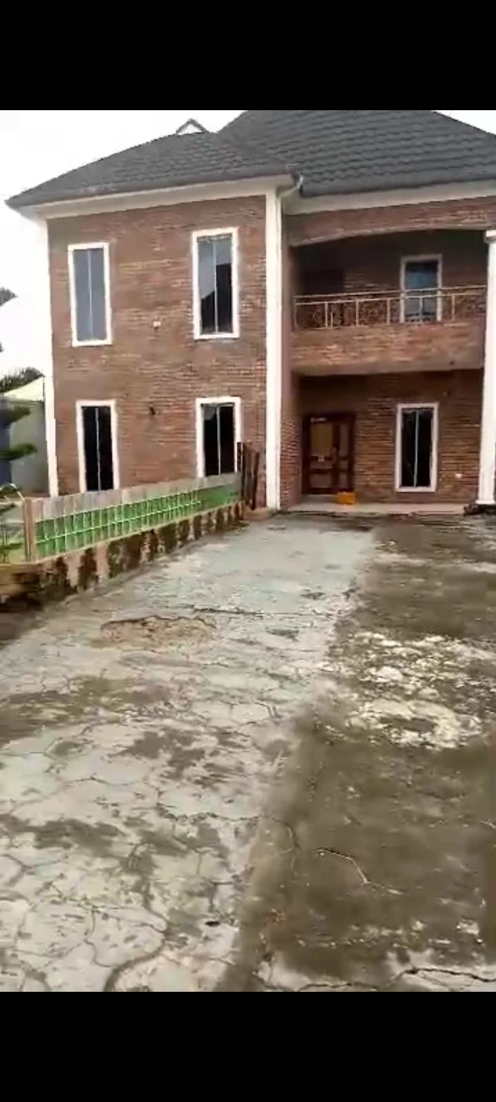 Duplex for Sale in Rumuagholu, Rivers cover picture