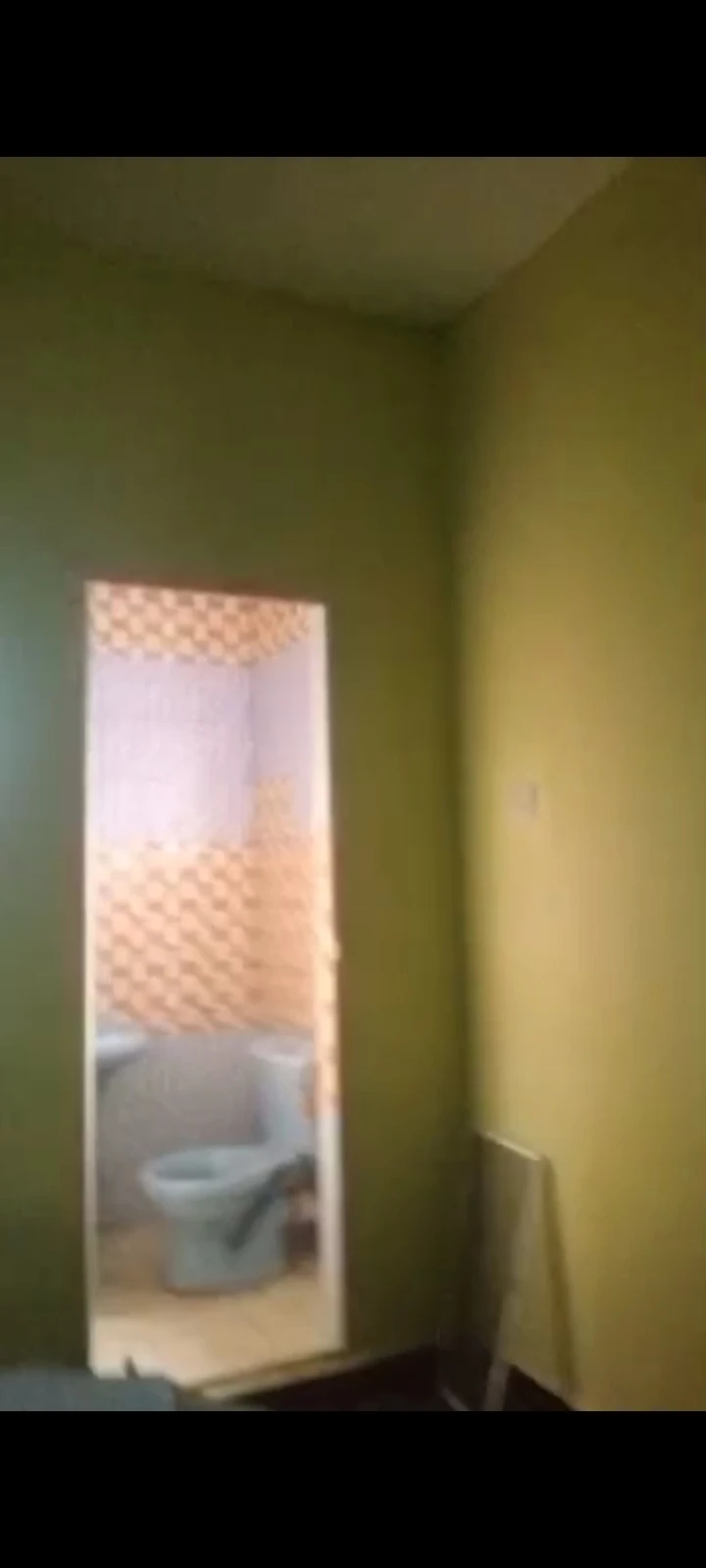 3 Bedroom Flat for Rent in John's road off Ada George 👍👍, Rivers