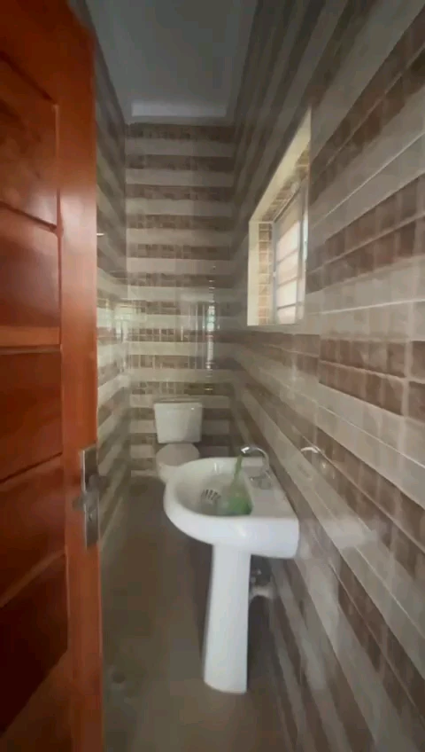 Bungalow for Sale in Centenary City, Enugu - Image 6