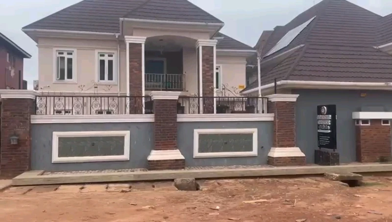 Hotel for Sale in Transekulu, Enugu - Image 1