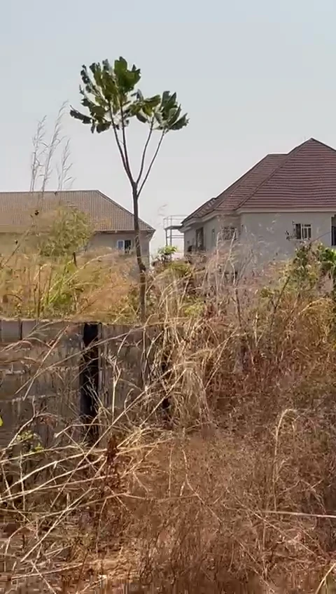 Land for Sale in Doctors Quarters, Centenary, Enugu - Image 1