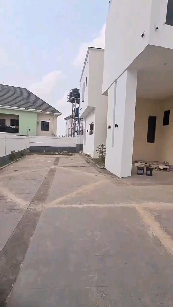 Duplex for Sale in Independent layout, Enugu - Image 5