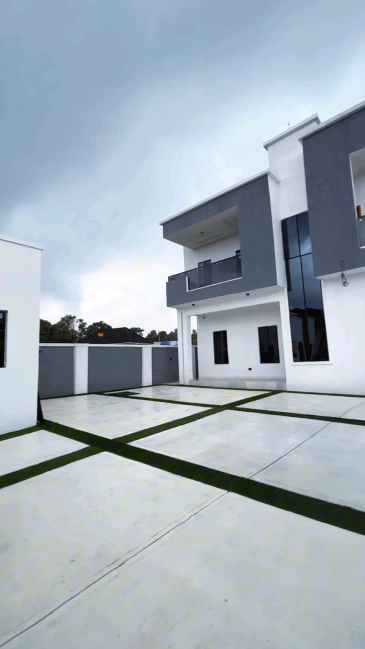 Duplex for Sale in Valley Estate, Enugu - Image 6