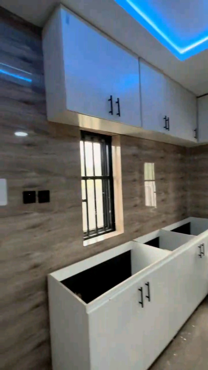 Duplex for Sale in Valley Estate, Enugu - Image 4