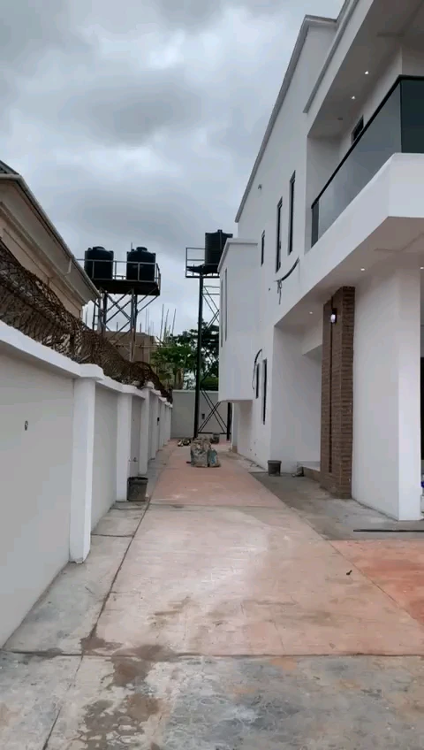 Duplex for Sale in Premier layout Enugu, Enugu - Image 5