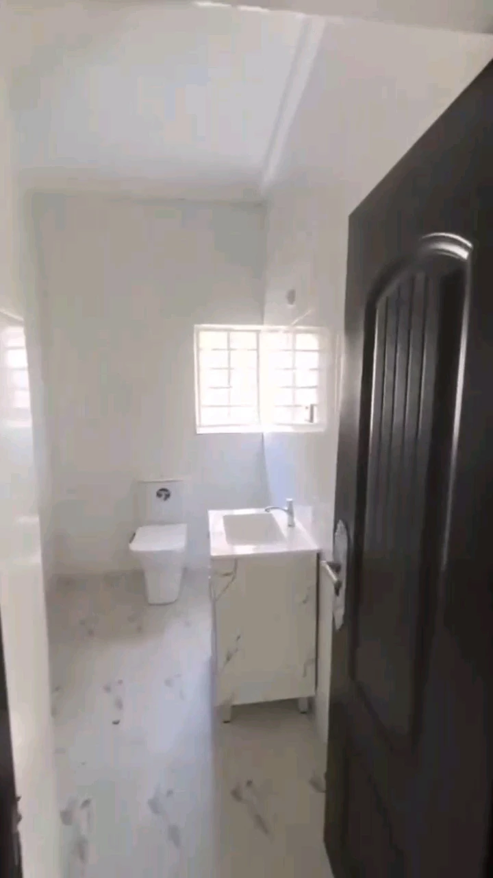 Duplex for Sale in Diamond Estate Enugu, Enugu - Image 2