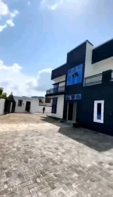 Duplex for Sale in Centenary City, Enugu cover picture