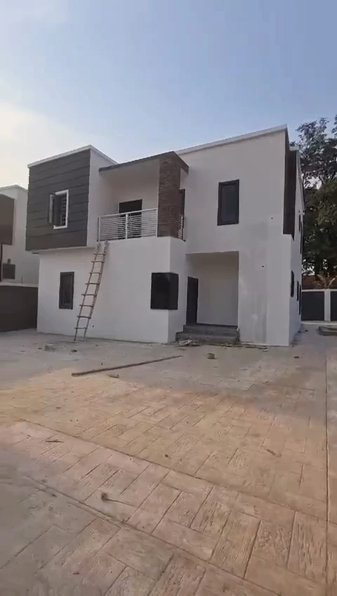 Duplex for Sale in Transekulu, Enugu