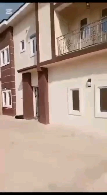 Duplex for Sale in Golf Estate, Enugu cover picture