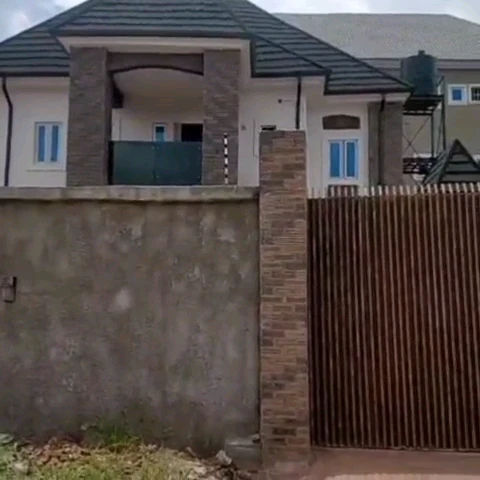 Duplex for Sale in Lomalinda, Enugu cover picture