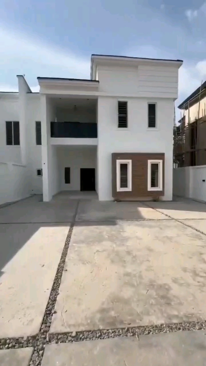 Duplex for Sale in Diamond Estate Enugu, Enugu cover picture