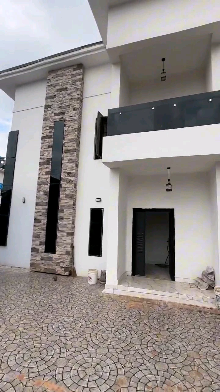 Duplex for Sale in Transekulu, Enugu cover picture