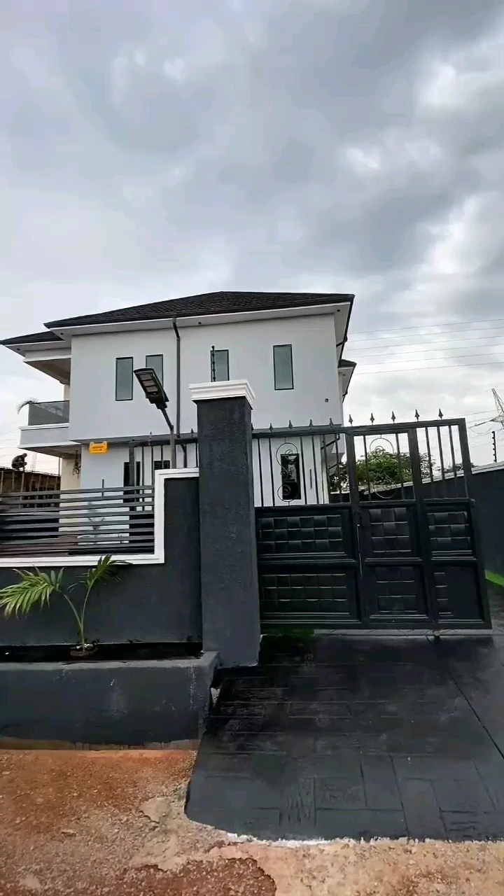 property cover photo
