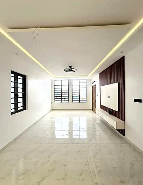 Duplex for Sale in Ologolo Lekki, Lagos - Image 1
