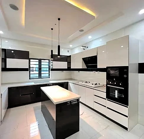 Duplex for Sale in Ikate Lekki, Lagos - Image 2