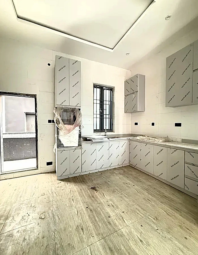 Duplex for Sale in Ikate Lekki, Lagos - Image 2