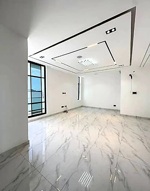 Duplex for Sale in Ikate Lekki, Lagos - Image 4
