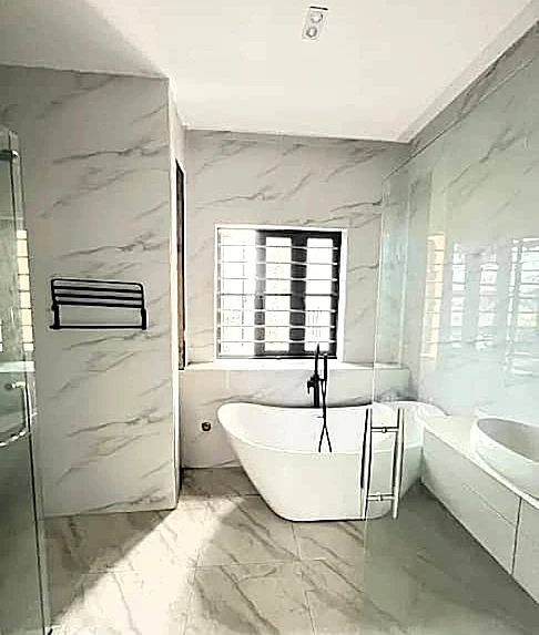 Duplex for Sale in Ologolo Lekki, Lagos - Image 1