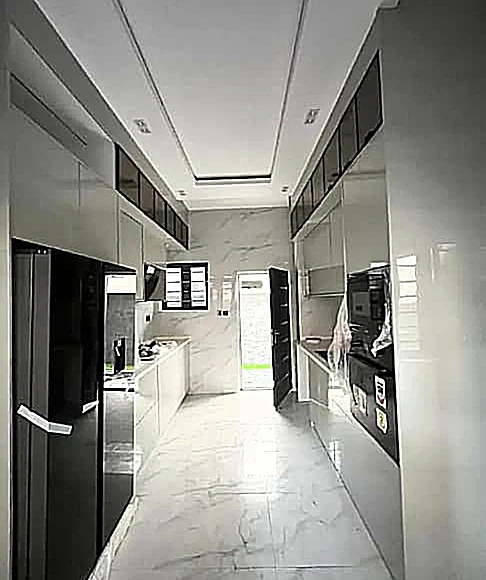 Duplex for Sale in Ologolo Lekki, Lagos - Image 3