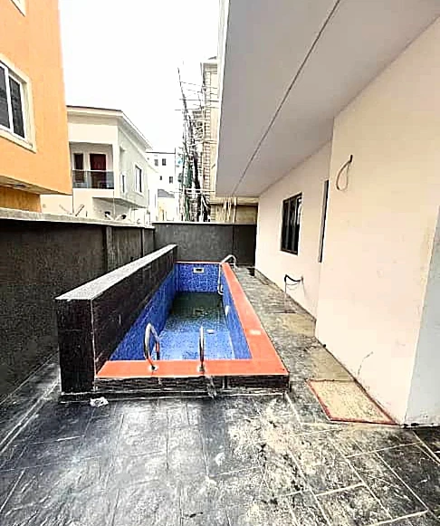 Duplex for Sale in Ologolo Lekki, Lagos - Image 2