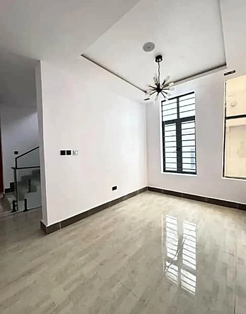 Duplex for Sale in Lekki phase 1, Lagos - Image 6