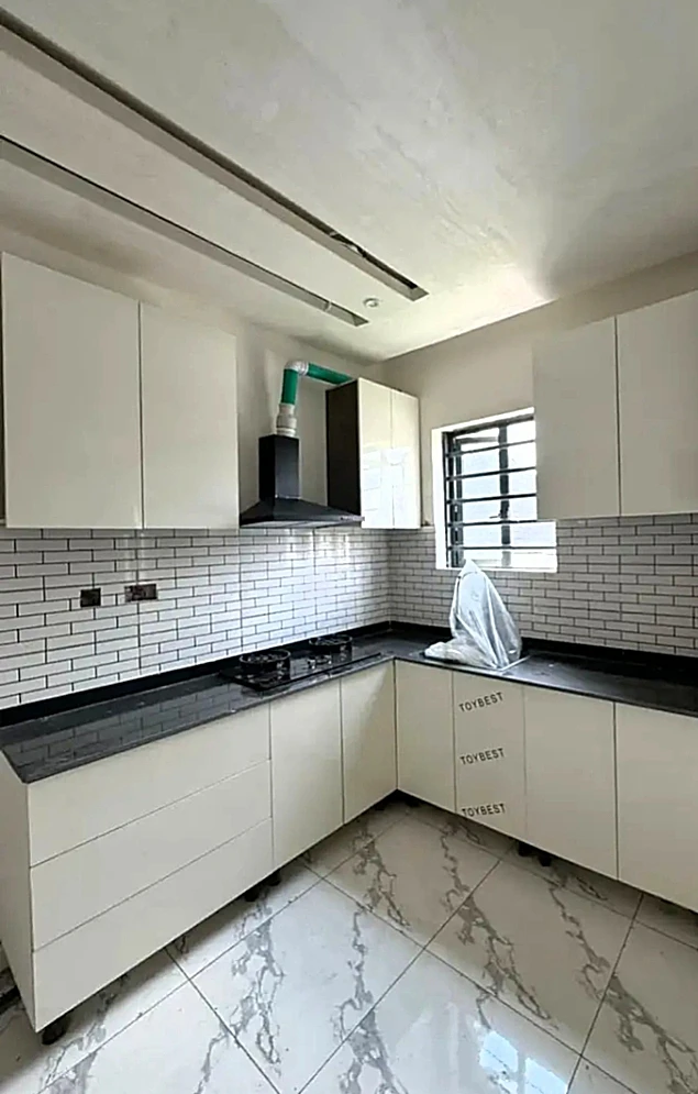 2 Bedroom Flat for Sale in Chevron, Lekki, Lagos - Image 1