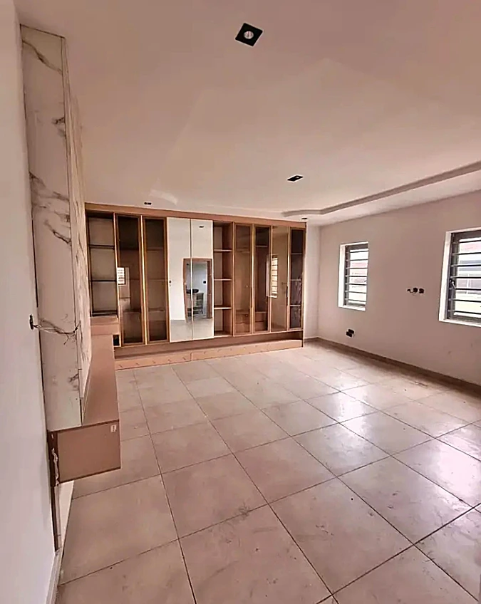 Duplex for Sale in Magodo phase 2, Lagos - Image 5