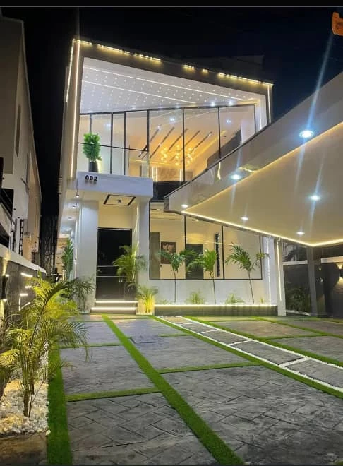 Duplex for Sale in Chevron, Toll gate, Lagos - Image 1