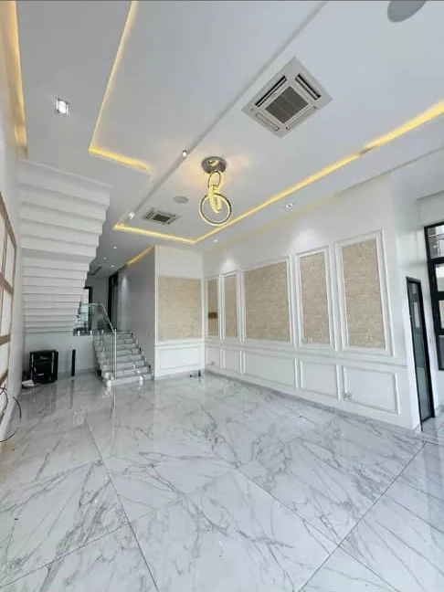 Duplex for Sale in Ikoyi, Lagos - Image 4