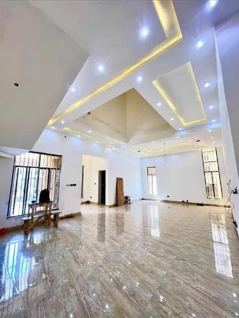 Duplex for Sale in Lekki phase 1, Lagos - Image 6