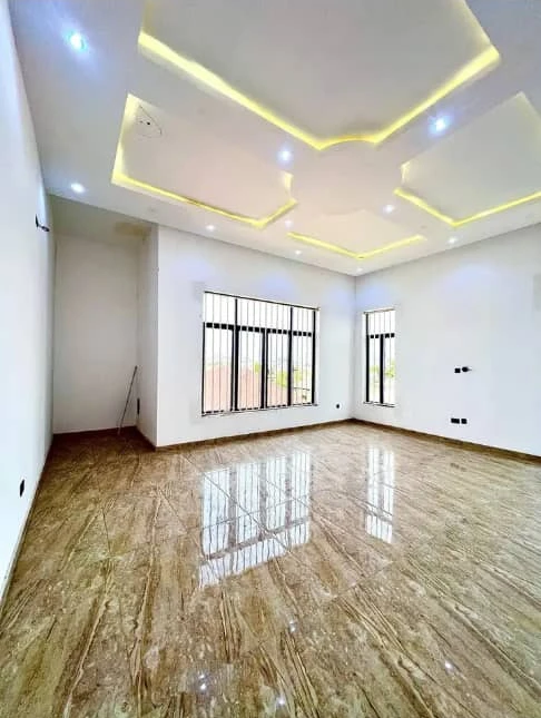 Duplex for Sale in Lekki phase 1, Lagos - Image 4