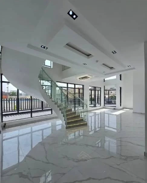 Duplex for Sale in Osapa Lekki, Lagos - Image 5