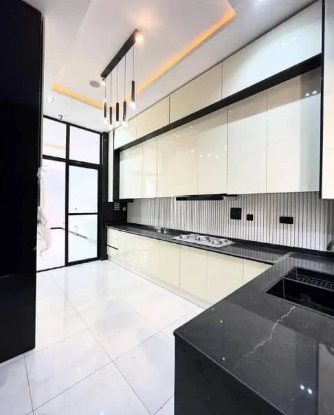 Duplex for Sale in Ikate Lekki, Lagos - Image 4