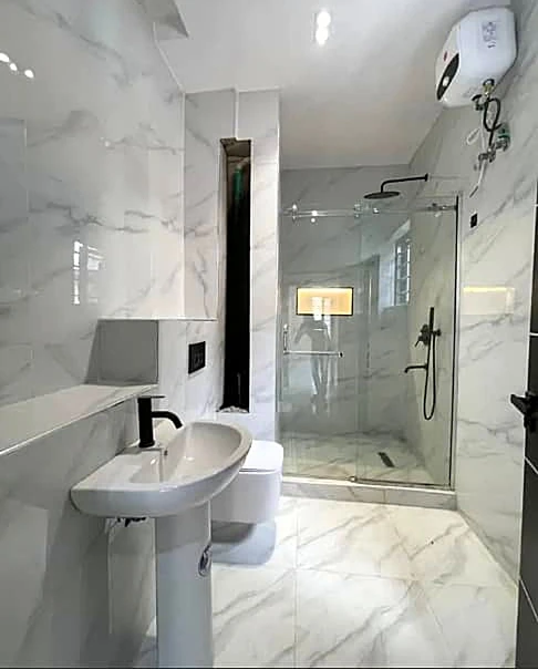 Duplex for Sale in Ologolo Lekki, Lagos - Image 6