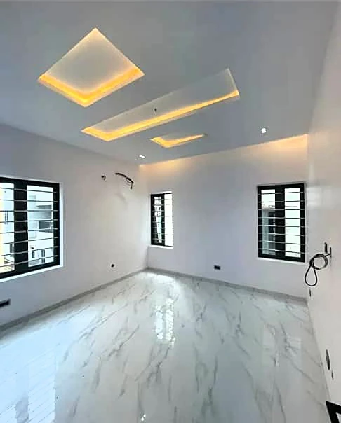 Duplex for Sale in Ologolo Lekki, Lagos - Image 3