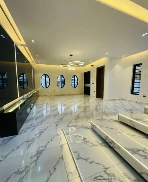 Duplex for Sale in Adebiyi Jones Lekki, Lagos - Image 1