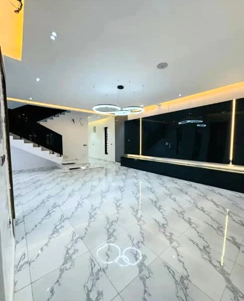 Duplex for Sale in Adebiyi Jones Lekki, Lagos - Image 6