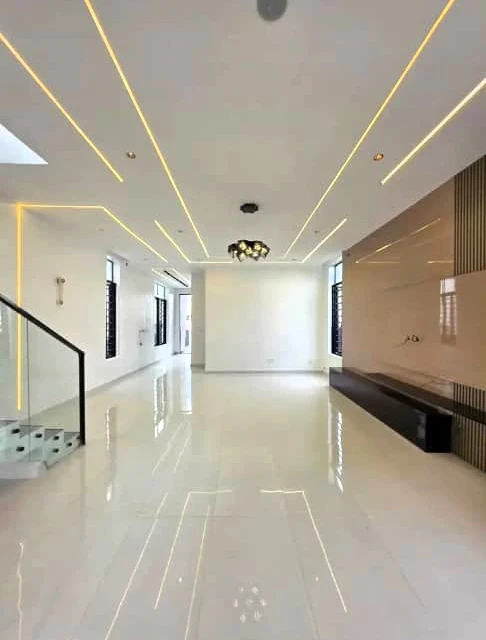 Duplex for Sale in Chevron, Lekki, Lagos - Image 1