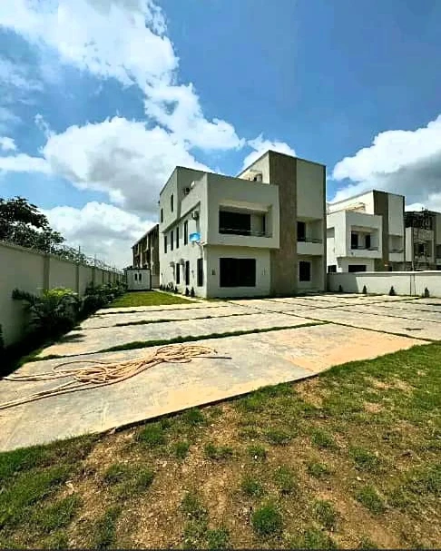 Duplex for Sale in Katampe, FCT - Image 1