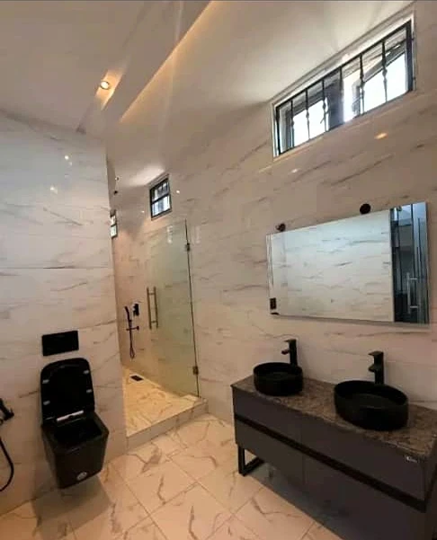 Duplex for Sale in Lugbe, FCT - Image 3