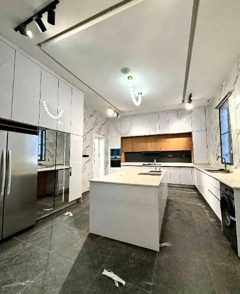 Duplex for Sale in Asokoro, FCT - Image 6