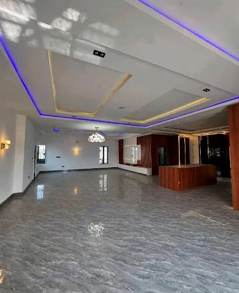 Duplex for Sale in Guzape, FCT - Image 3
