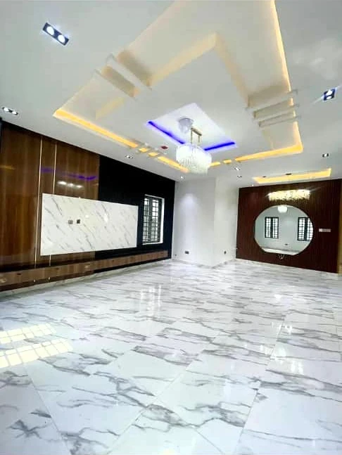 Duplex for Sale in Ikate Lekki, Lagos - Image 5