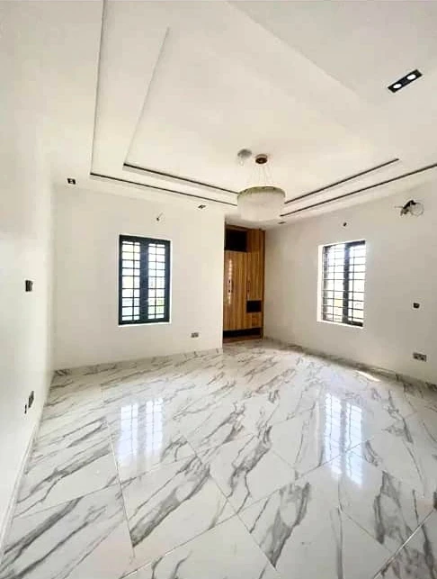 Duplex for Sale in Ikate Lekki, Lagos - Image 4